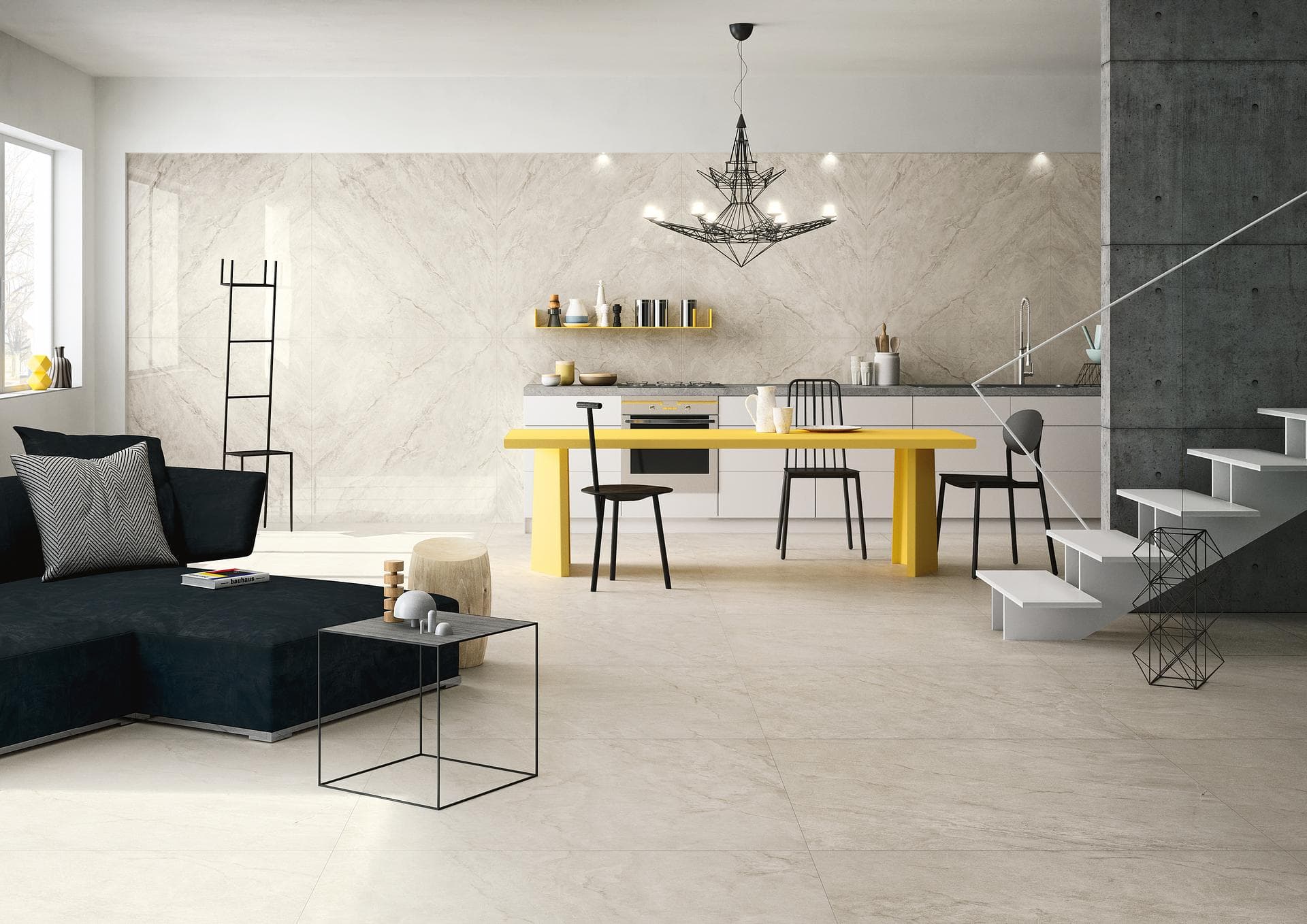 Cuisine ouverte avec mur effet marbre Cuisine ouverte avec mur en grès effet marbre blanc brillant et sol mat gris clair